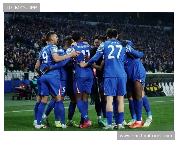 切尔西在激烈对决中迎战强敌,赛季关键战役能否力挽狂澜 切尔西在激烈对决中迎战强敌,赛季关键战役能否力挽狂澜