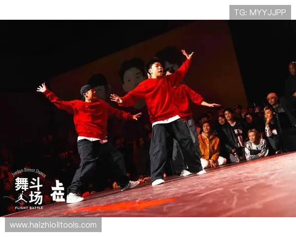 重庆街舞队战术之争引发热议舞者们的风格与策略碰撞解析